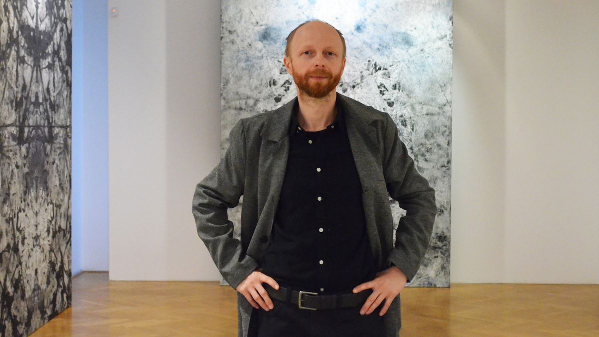 Malíř Patrik Hábl se znovu prosadil na zahraniční aukci: Vnímám to jako zhodnocení práce